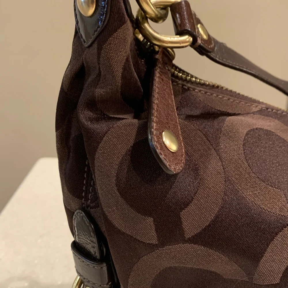 Coach Brown Signature Shoulder Bag - Picture 13 of 16